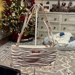 Elegant Cream Ruched Women's Clutch